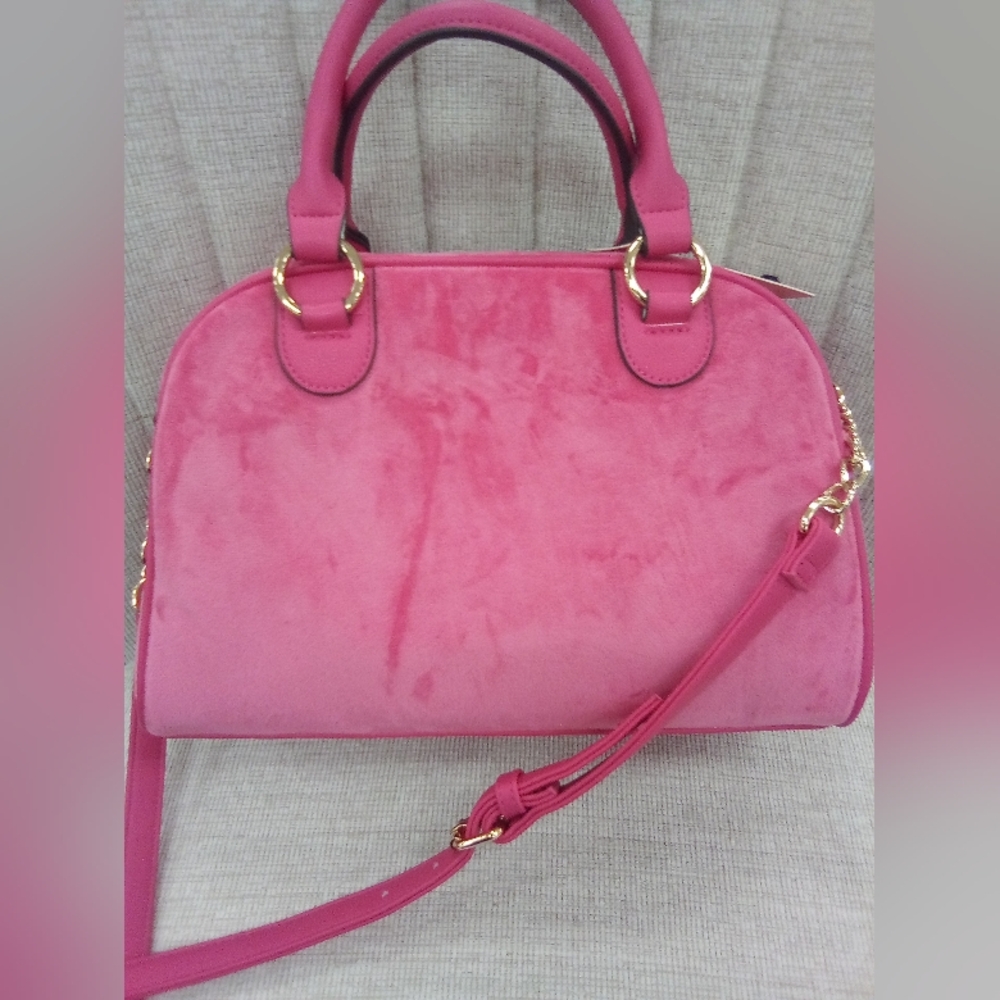 Juicy's Pretty Pink Velour Purse! - Picture 3 of 5